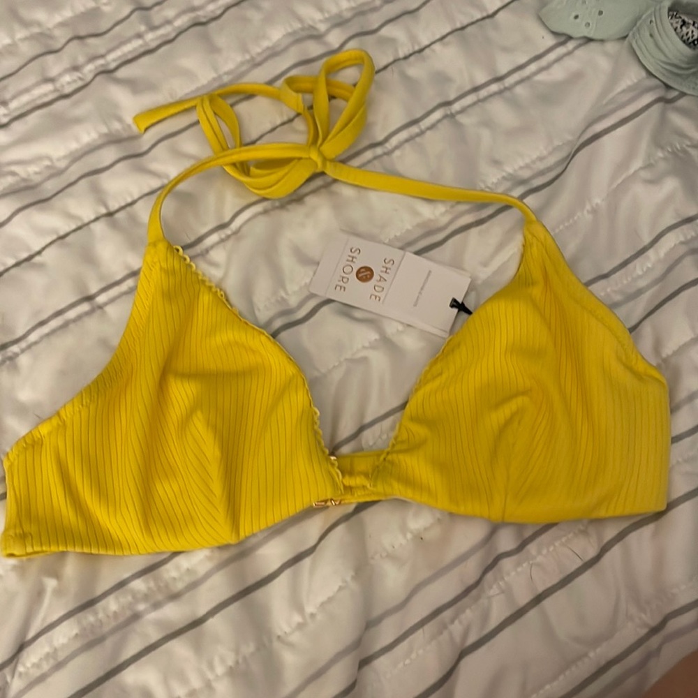 Yellow Shade & Shore 34B underwire bikini top, new with tag